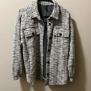 Versona shacket. Size S.